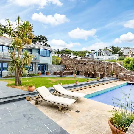 Camel Point Holiday home *